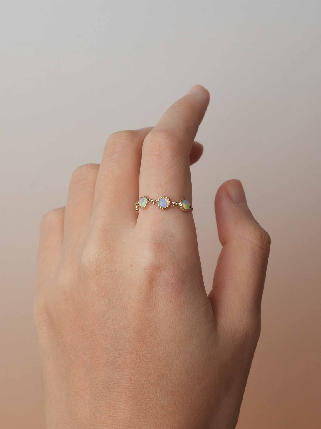 Multi-stone Opal Chain Ring