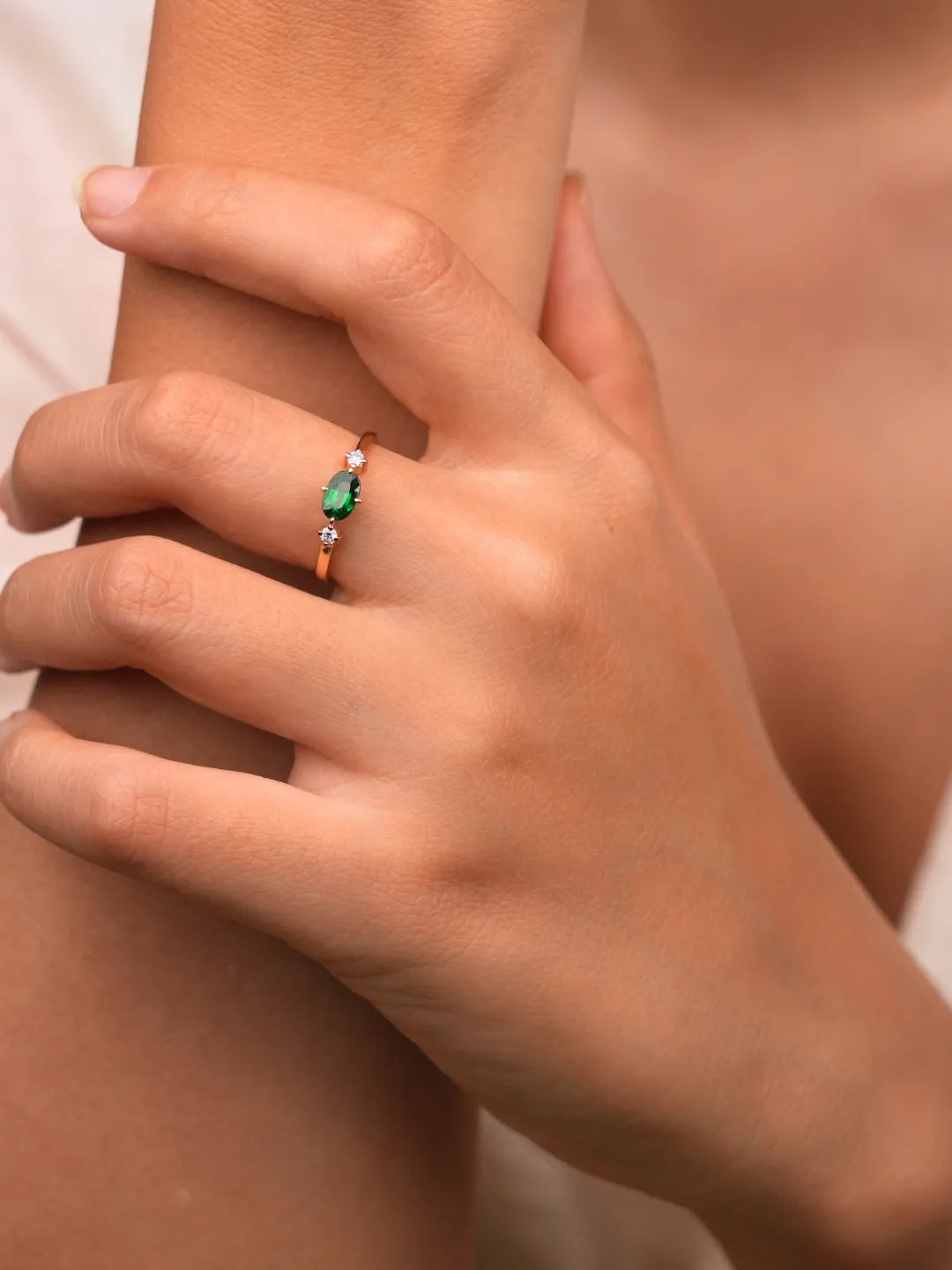 Oval Tsavorite Garnet Diamond Ring in 18k solid gold